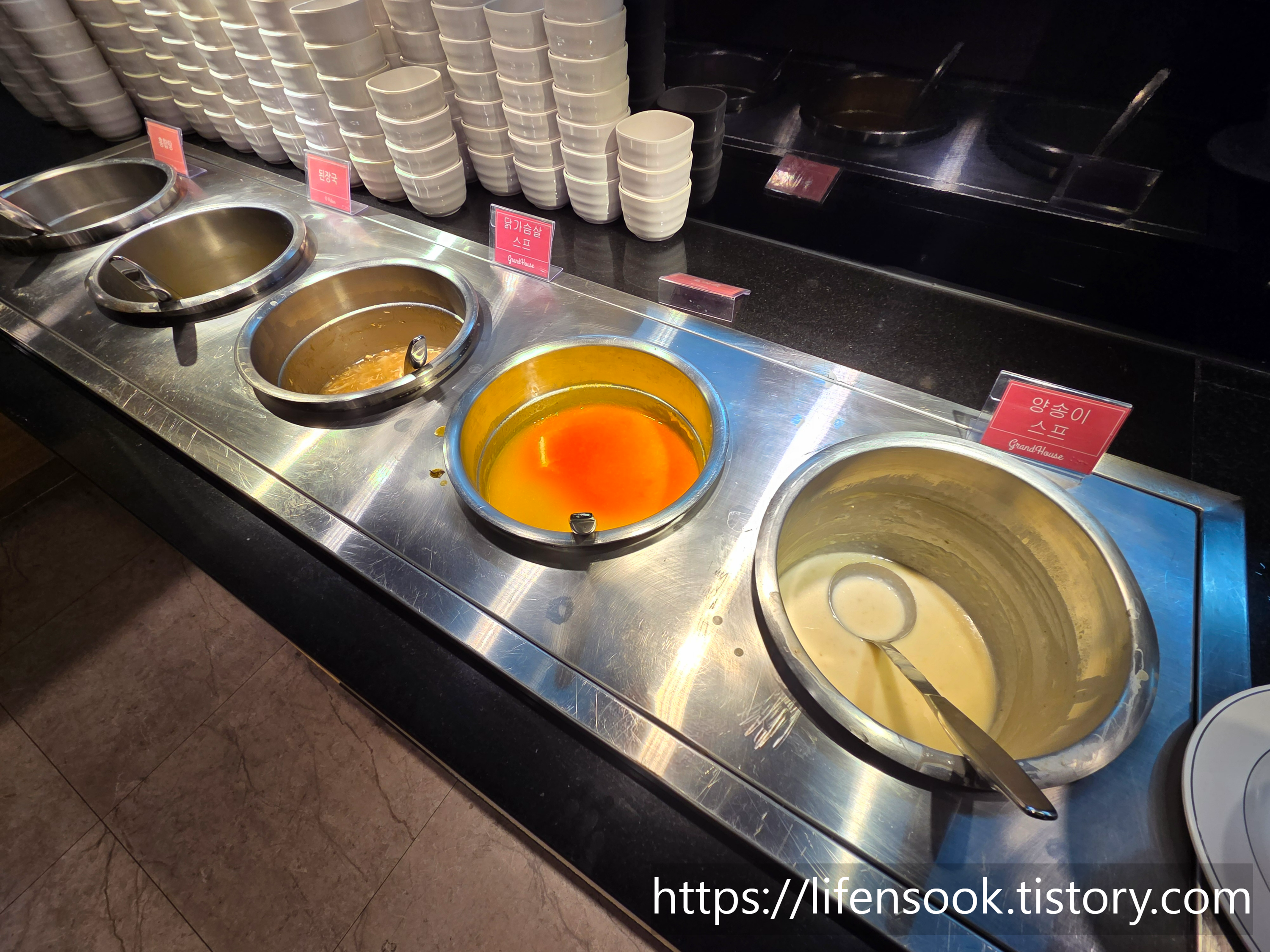 그랜드하우스 웨딩 9층 뷔페 음식 6