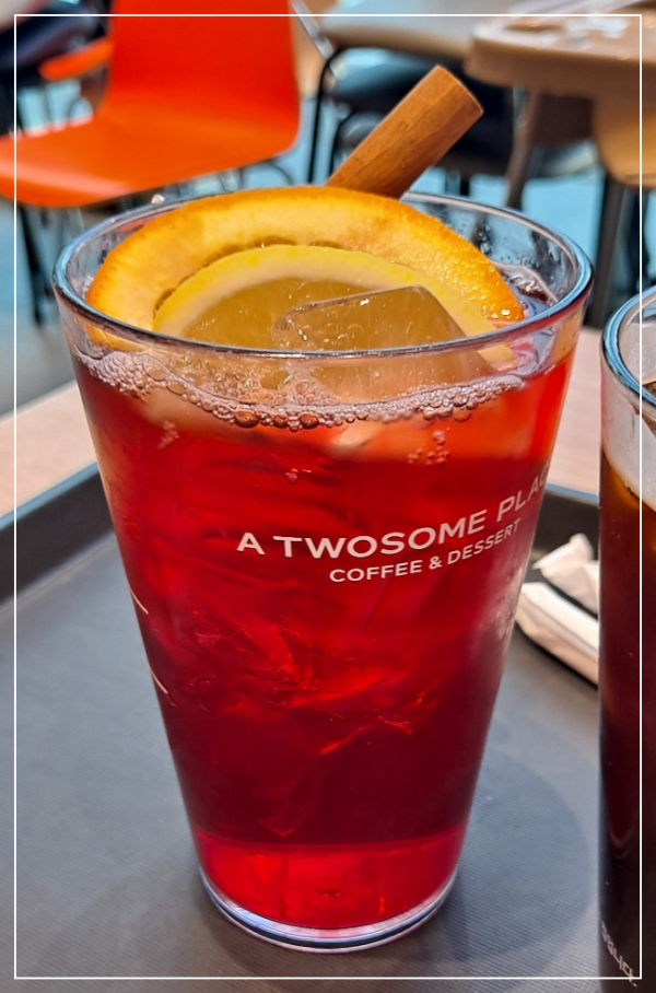 투썸플레이스-윈터-페이버릿-뱅쇼