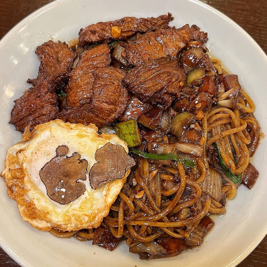 사장님귀는 당나귀귀 정지선 중식 셰프 마카롱 멘보샤 스테이크 트러플 짜장면 중화요리 미식투어 압구정 맛집 위치 정보