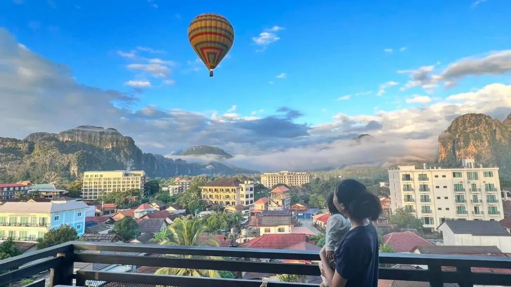 탑뷰호텔 Top View Hotel_top view hotel vang vieng