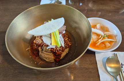 평양식비빔냉면