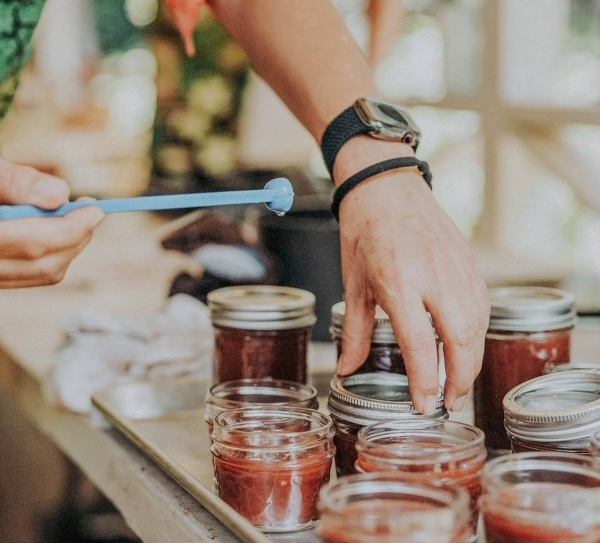 하와이-쿠킹-클래스-잼을-만드는-모습-사진