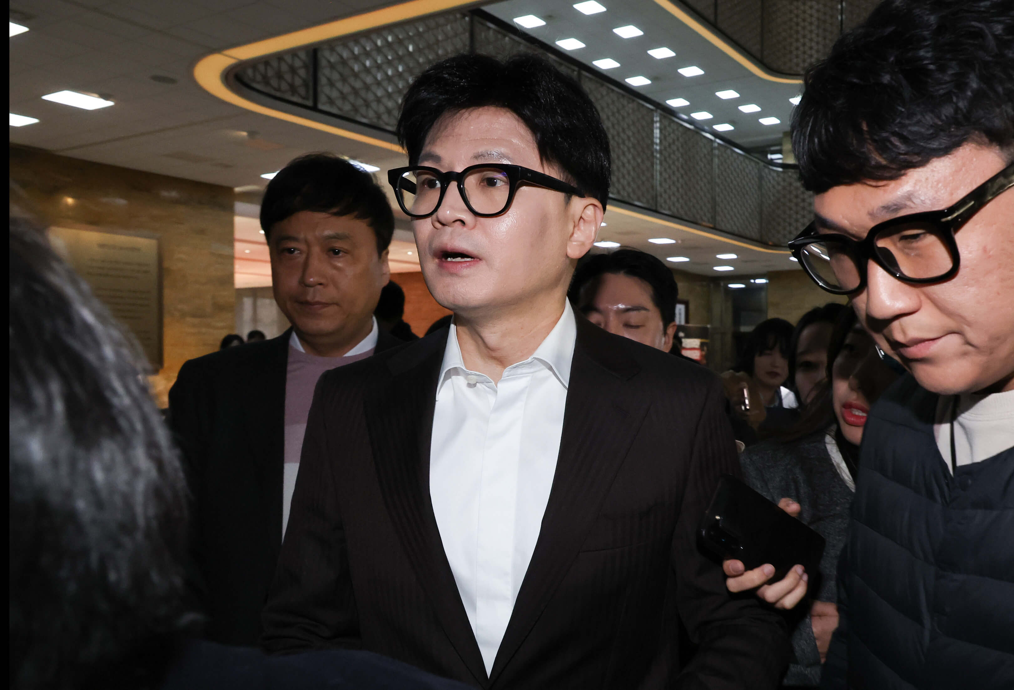 국민의힘&amp;#44; 한동훈 징계 서명운동 요구 확산