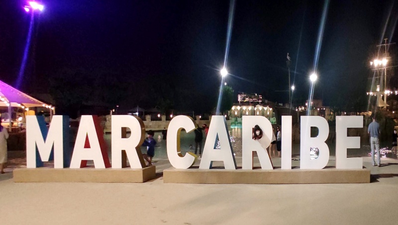 마르카리베 글자 간판