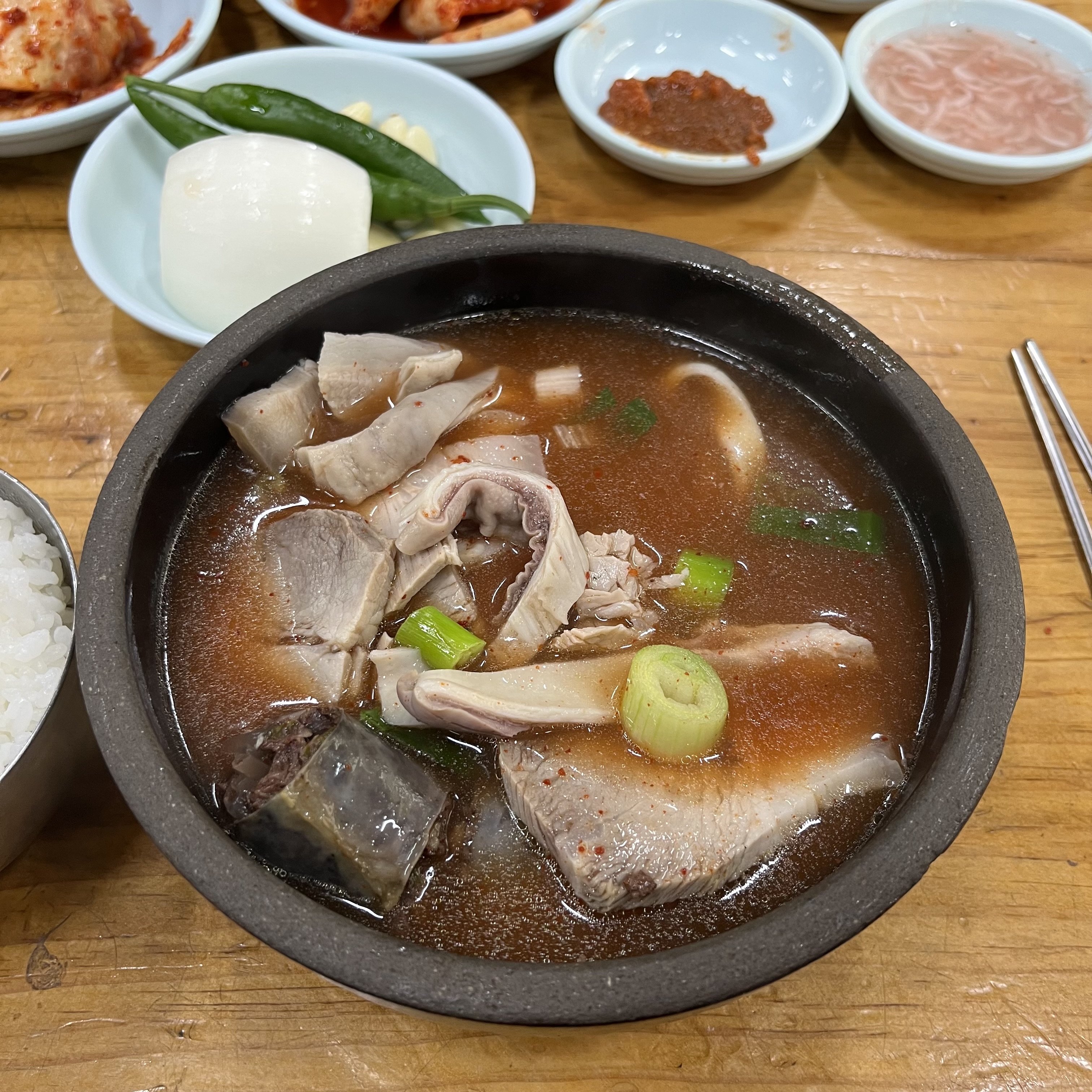 다대기가 풀린 섞어국밥