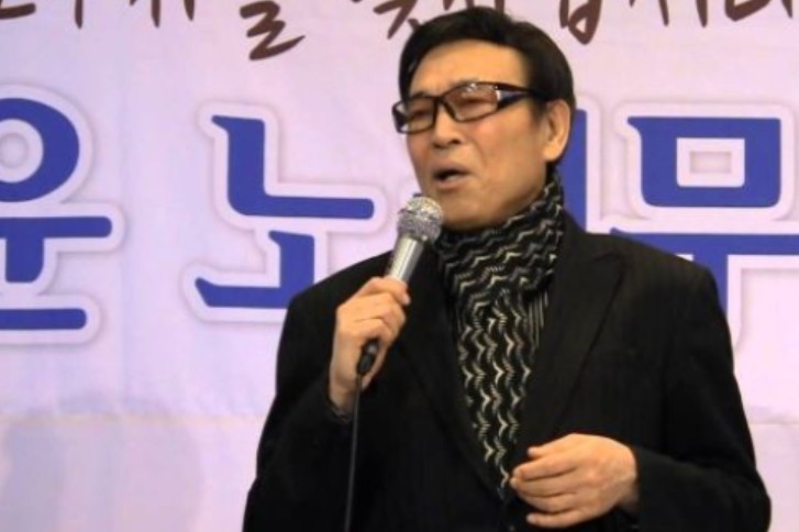 가수 박건