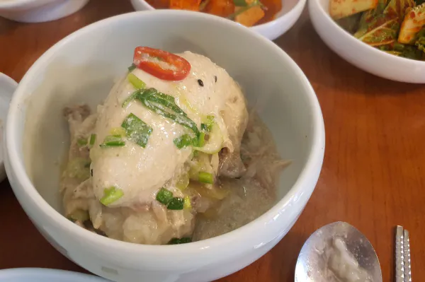 생생정보 고수의 부엌 한방삼계탕 음식점 위치