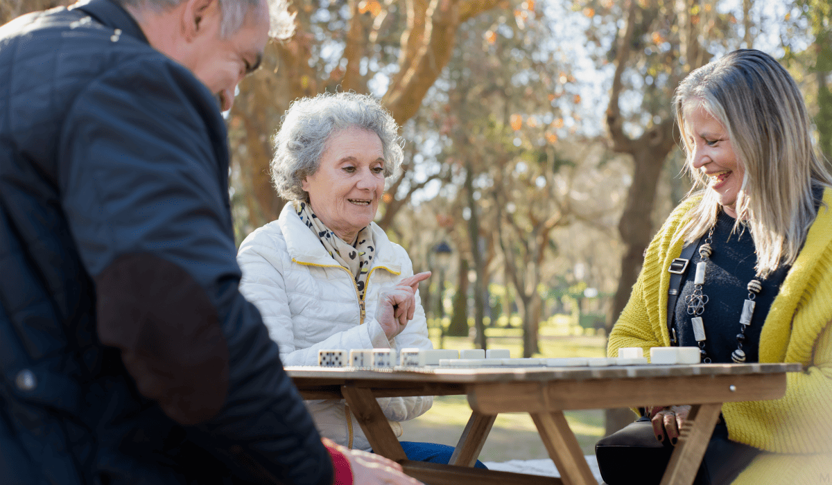 대화중인사람들