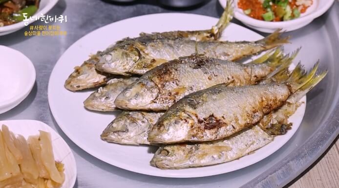 동네한바퀴-전어구이