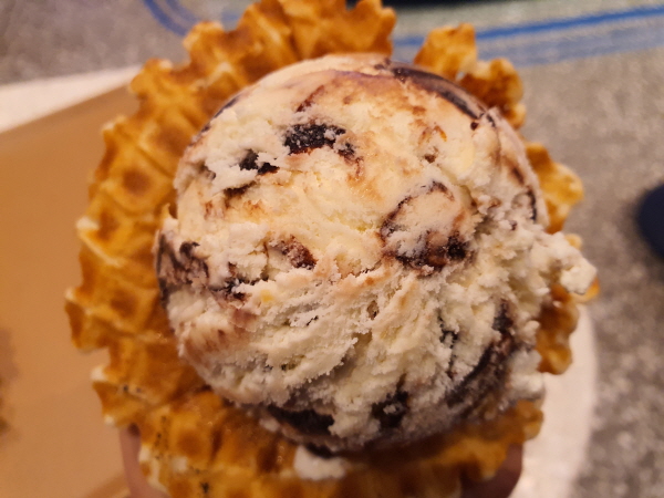 베스킨라빈스31 아이스크림 - 바닐라 아몬드 훠지