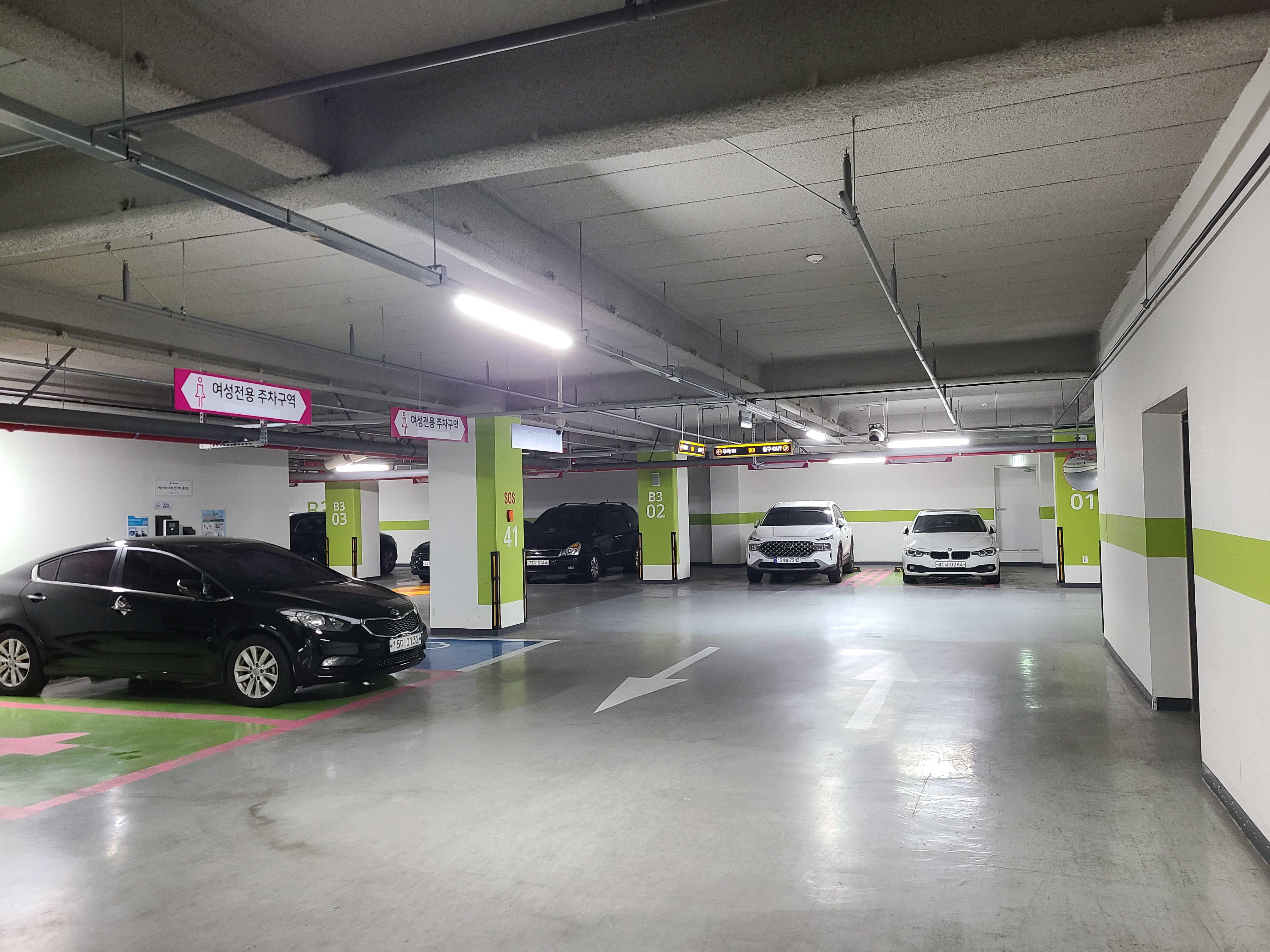 더리브골드타워 지하7