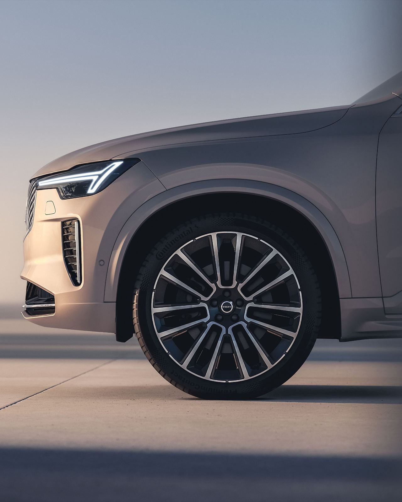 볼보 XC90 하이브리드