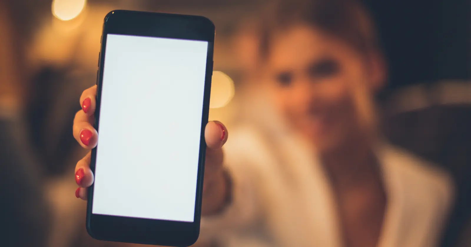 2. 일반 사용자도 체크 가능한 “휴대폰 해킹 확인” 항목