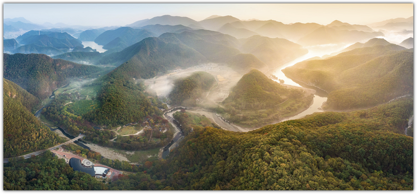 반구천 탐방로 전경