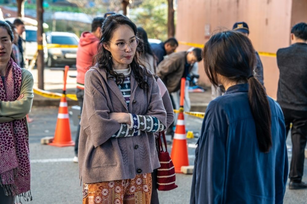 블록버스터 꺾고 역주행한 현실 공포 영화