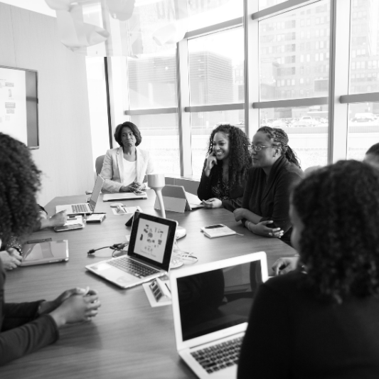 직장이나 회의에서 자주 쓰는 비즈니스 영어 표현 정리