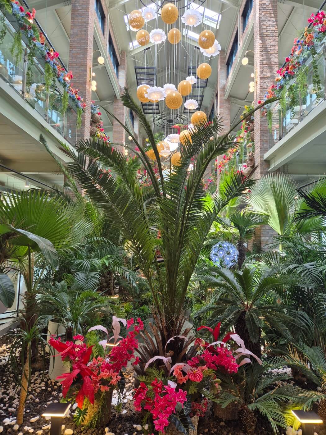 천안 유량동 대형카페 랜드마크 195 맛집