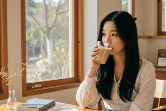 정일우 누나의 부여 카페 수북로55&amp;#44; 레몬티라미수 후기 (&lsquo;남겨서뭐하게&rsquo; 속 그곳)