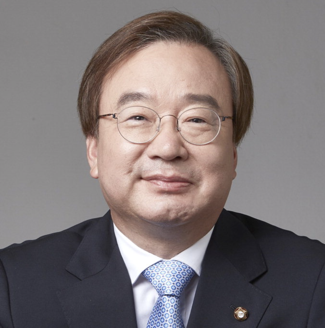강효상 프로필