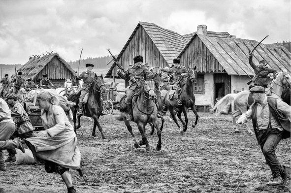 더 페인티드 버드 (The Painted Bird)