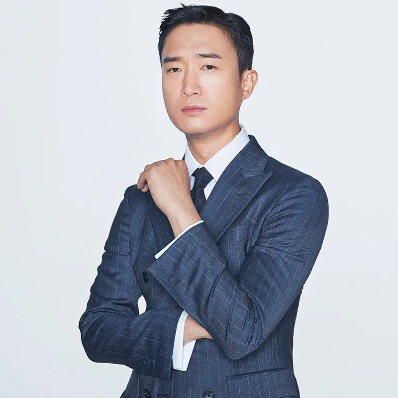 조우진 <강남 비-사이드 출연진 및 등장인물 : 강동우>