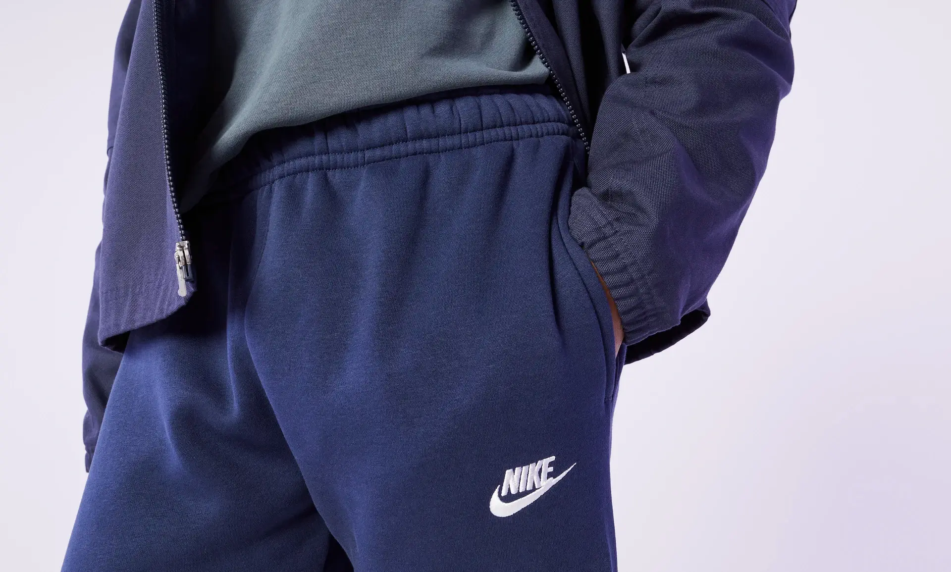 나이키 남성 조거팬츠 제품 추천 및 색상 알아보기