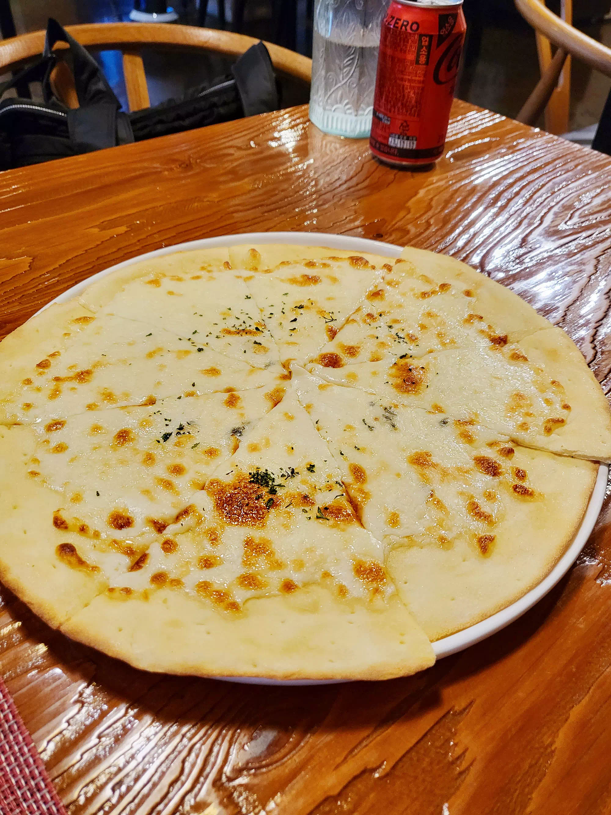 고르곤졸라 피자 디테일