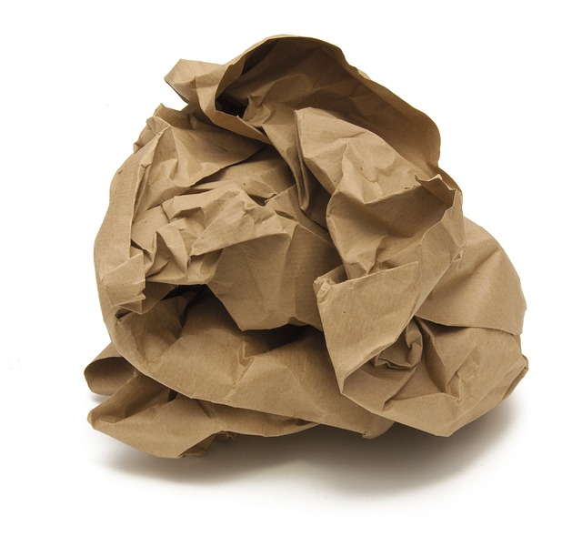 폐자재를 활용한 고급 인테리어 브랜드 사례