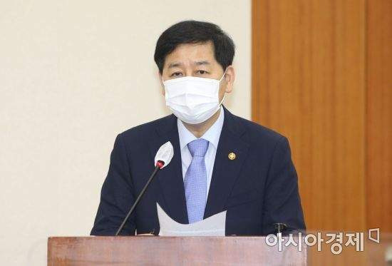 구윤철 국회의원 공직 입문