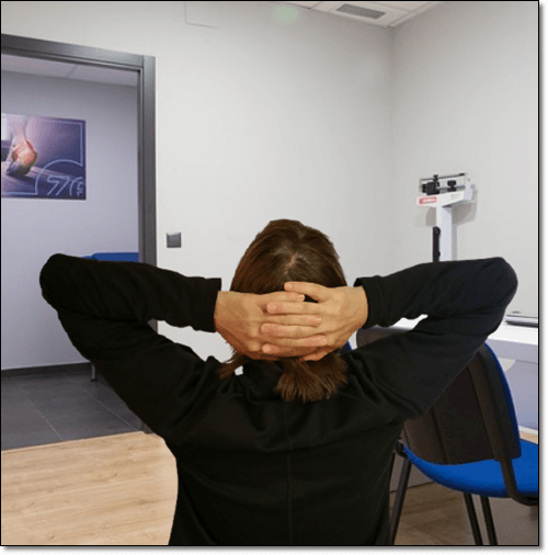 야간뇨로 피곤한 여성