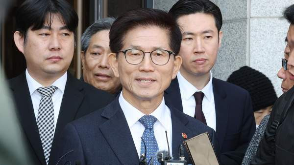 김대식 국회의원 김문수 후보 동의 없이 여론조사 불가 주장