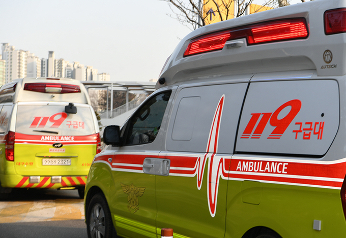 자동 제세동기&amp;#44; 자동 심장충격기(AED)의 사용법