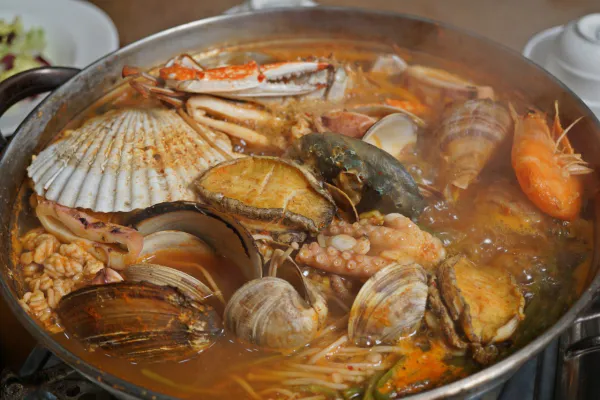 생생정보 대결 맛 대 맛 통문어 얼큰 해물탕 vs 통문어 매콤 해물찜 음식점 위치