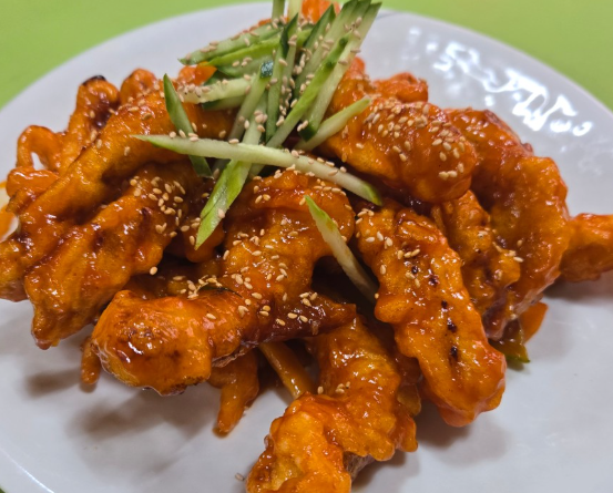 오이가 올라간 탕수육