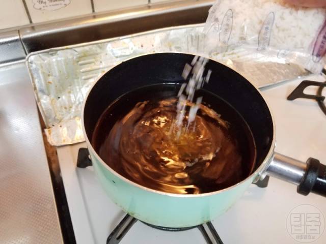 식용유 버리는법 유통기한 지난 식용유 버리기