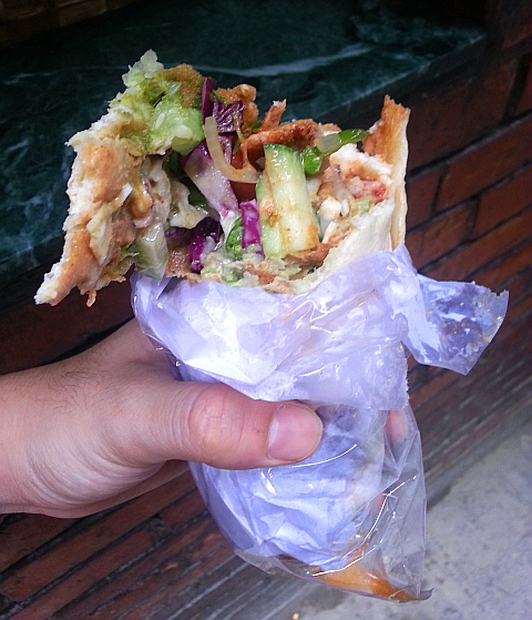 길거리 치킨 롤