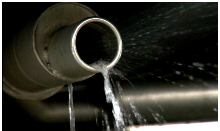 자동차 배기가스출구, 자동차 머플러 관리를 알아보아요.