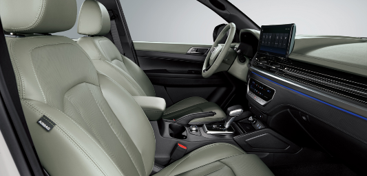 렉스턴 스포츠 칸 내부 디자인