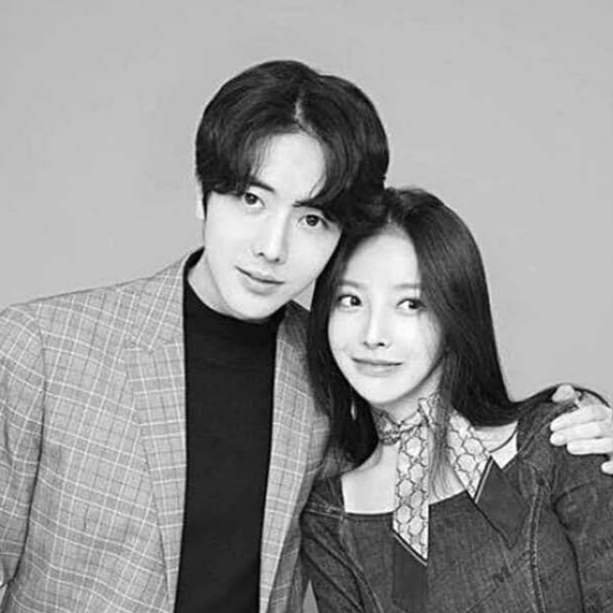 웹툰-작가-박태준-걸그룹-출신-최수정