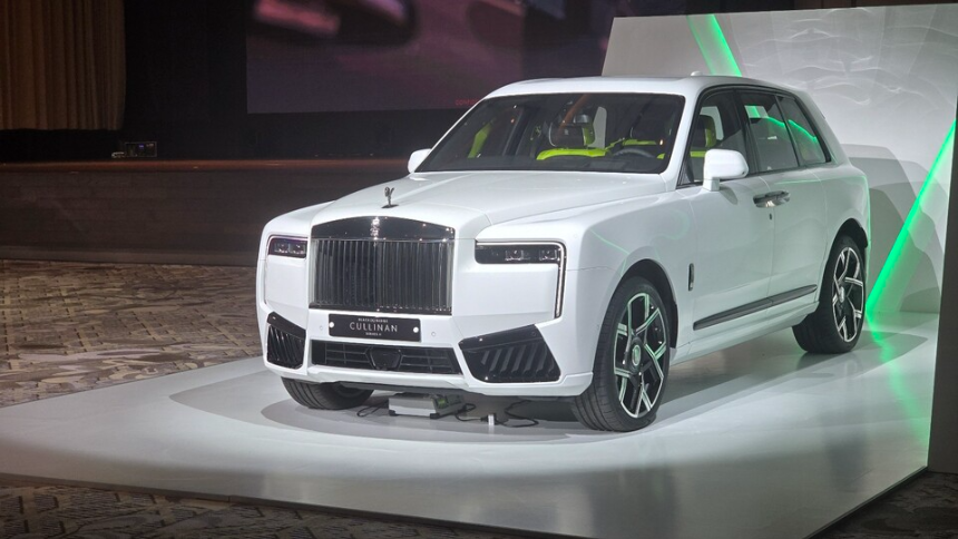 롤스로이스 컬리넌 - 럭셔리 SUV의 정점
