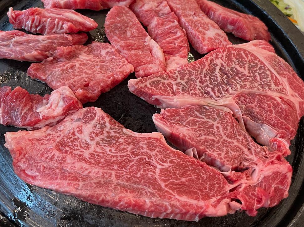 돌판에 올라간 생방송투데이 군위 한우