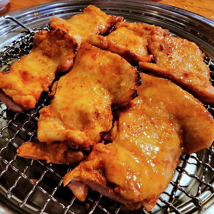 식객 허영만 백반기행 박은영 편 숯불 닭갈비 닭목살 닭발 비빔 막국수 묵밥 관악 신림 맛집 소개