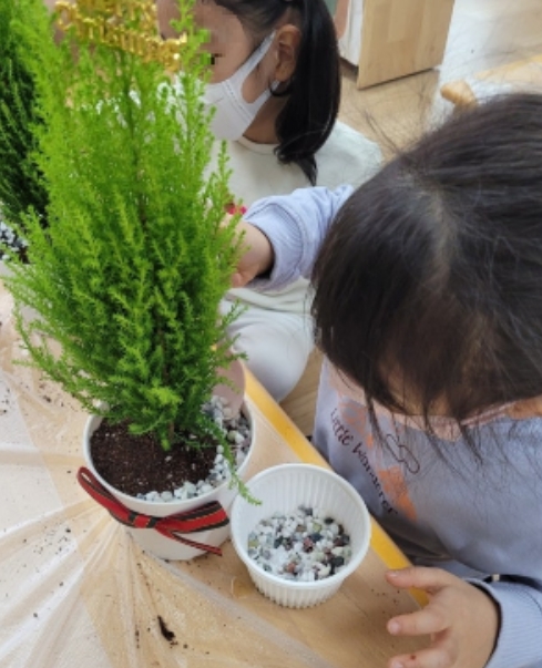 초록이 주는 기적 &ndash; 원예 치료로 두뇌 건강을 지키는 방법