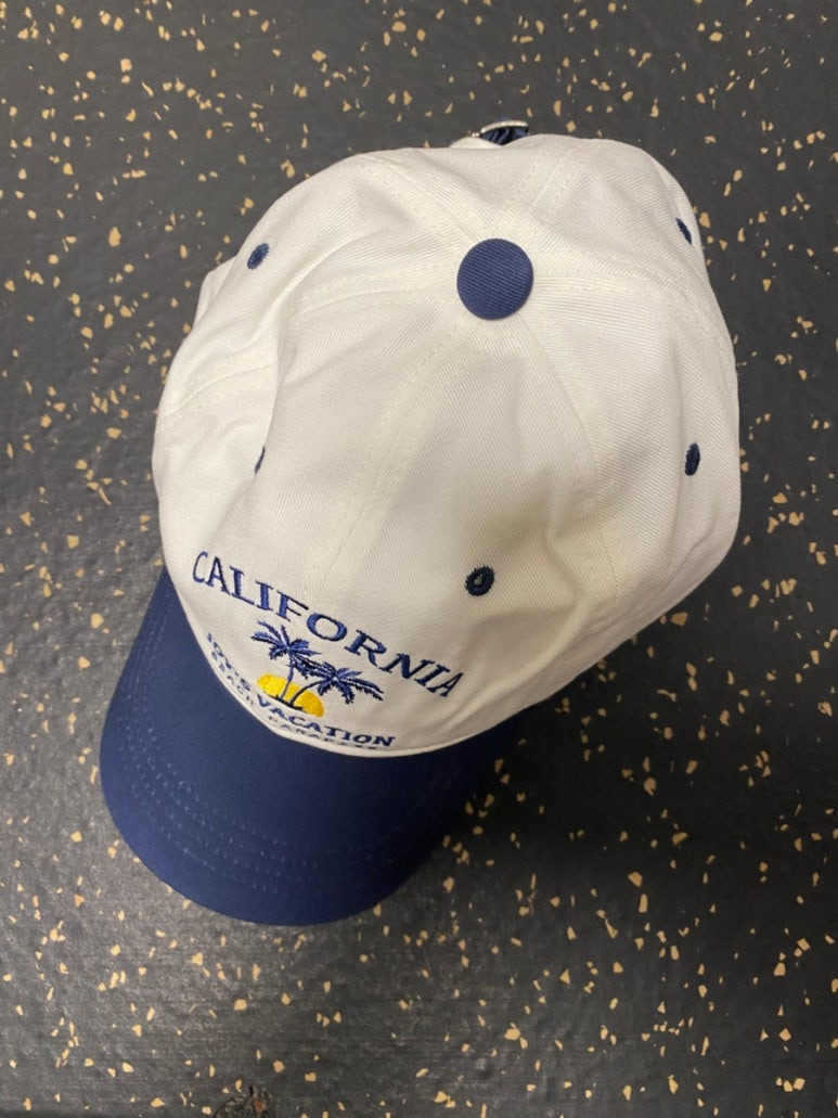 조이스베케이션(JOYSVACATION) 투톤 로고 볼캡 마린 네이비 야구모자