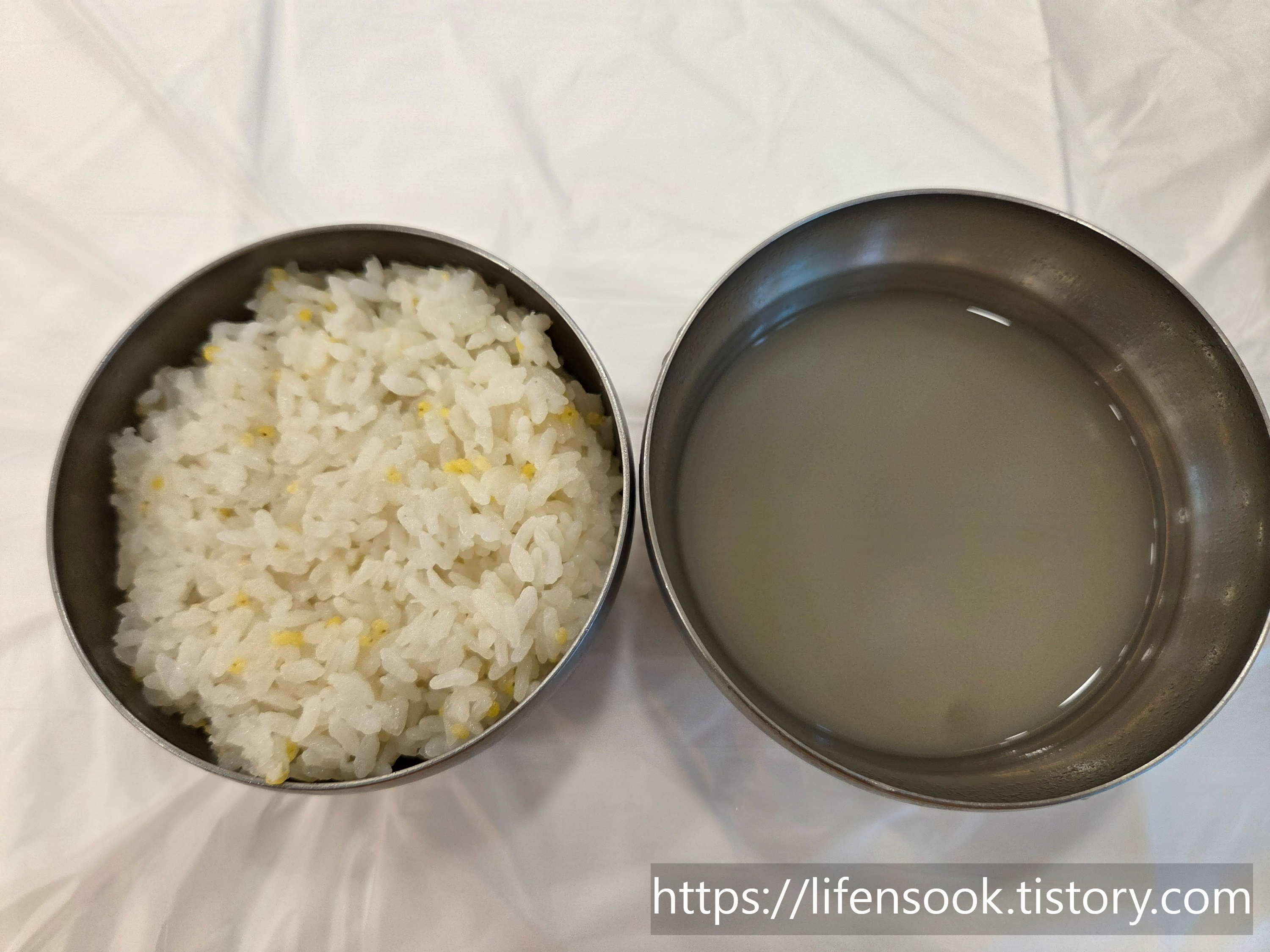 부일식당 산채정식 밥과 숭늉