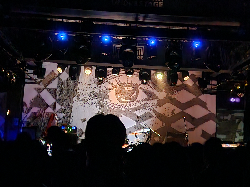 언더카드스테이지 스탠딩 시야