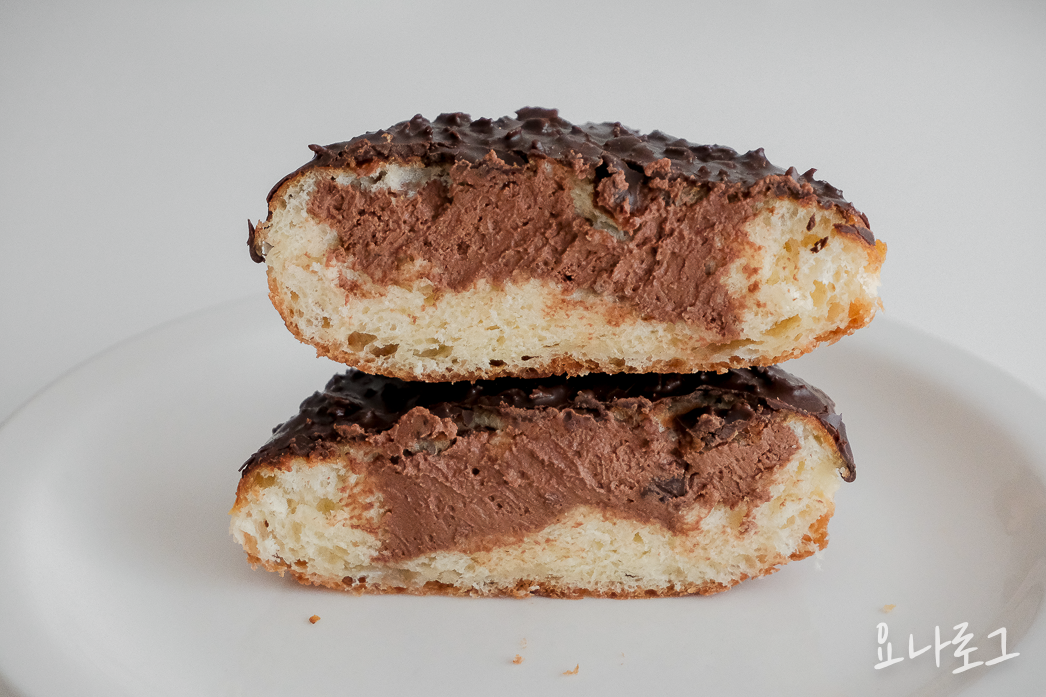 도넛맛집 도넛드로잉 드로잉도넛 판교도넛 미금도넛 분당도넛 판교카페 판교카페추천 미금카페 미금카페추천 분당카페 분당카페추천 분당브런치 판교브런치 브런치카페추천 초코도넛 피넛도넛 라즈베리도넛 우유생크림도넛