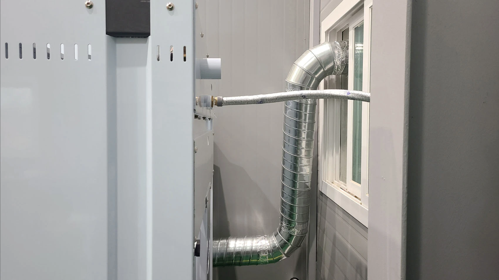 전기 건조기 배기 연통