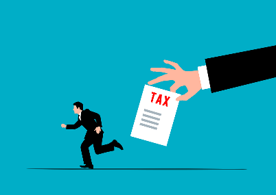 세금용지를 보자 도망가는 사람