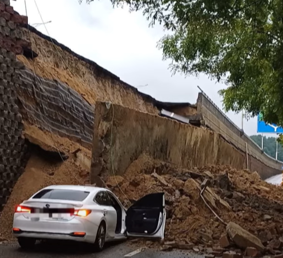 오산 고가도로 옹벽붕괴 사고: 사고상황,현장,원인,피해 및 대응